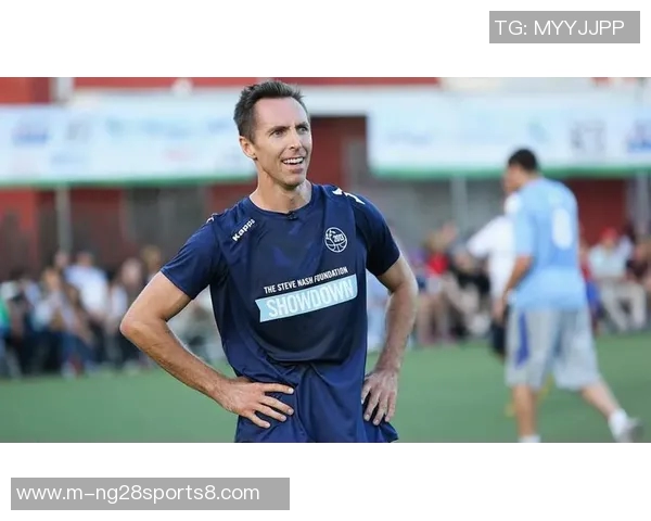 纳什足球的战术智慧与团队协作如何改变现代足球的格局